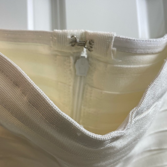 Women’s Medium Strapless White Dress - Picture 4 of 8